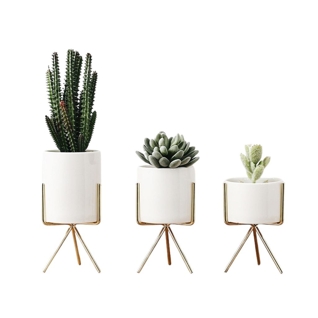 Nordische Keramik Vase - Minimalistisches Design mit Metallsockel
